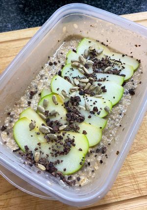 A picture of Banana oatmeal.