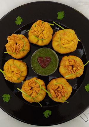 A picture of Potli Samosa.