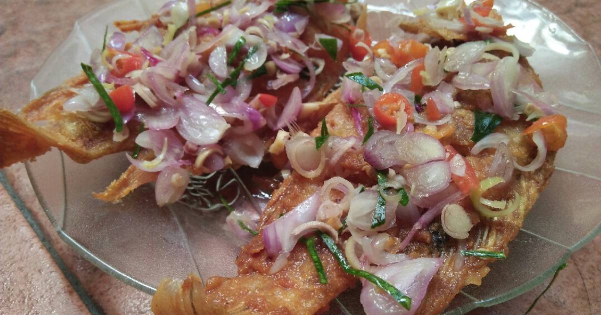 Resep Ikan Goreng Sambal Matah Oleh Veira S Kitchen Cookpad