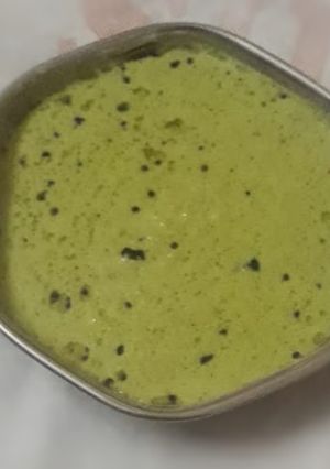 नारियल की चटनी (nariyal ki chutney recipe in Hindi) रेसिपी मुख्य फोटो