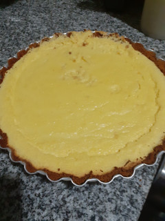 Una foto de Torta ricota con dulce de leche base de galletitas
