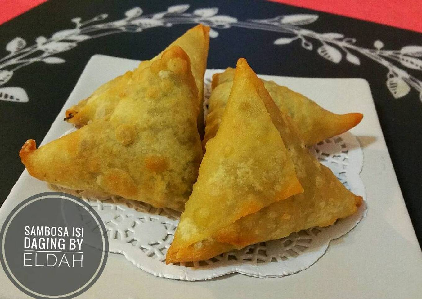 Samosa isi daging giling