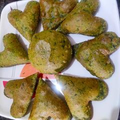 Palak Puri😋 A picture of Palak Puri😋.