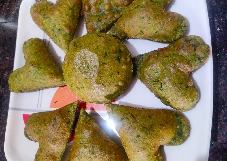 Palak Puri😋