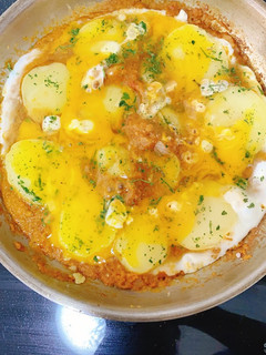 Egg Aloo Curry (Egg Aloo Curry recipe in tamil) செய்முறை முக்கிய புகைப்படம்
