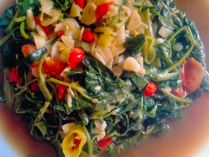 Langkah Mudah untuk Membikin Resep 221) tumis kangkung saos tiram yang Sempurna Anti Ribet, Mantap Sekali