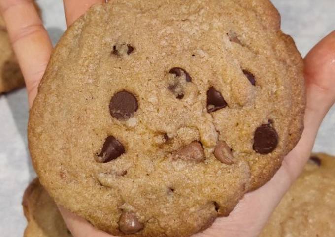 Recipe of Speedy Giant Chocolate Chip Cookies