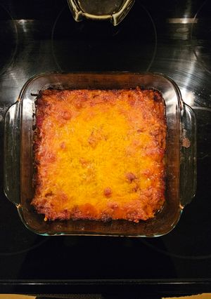 A picture of Beef & cheese hashbrown casserole.