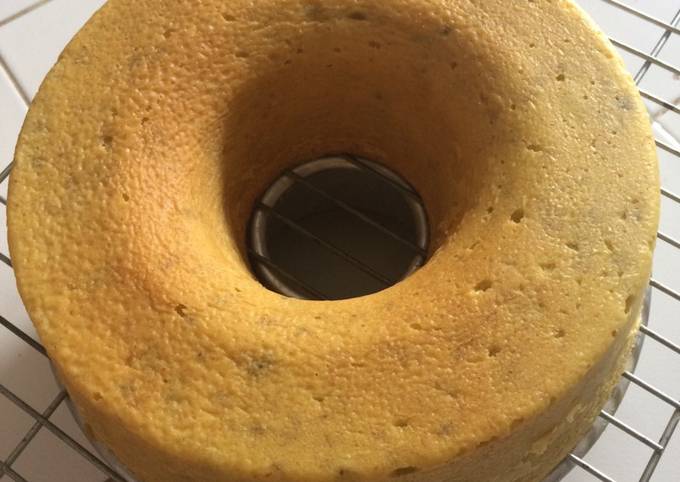 Resep Bolu Pisang Lembut 8 Telur Banana Cake Oleh Intan Apip Cookpad