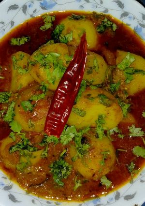 A picture of Dum Aloo (with out onion & garlick).