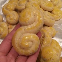 A picture of Koulourakia (Greek butter cookies).