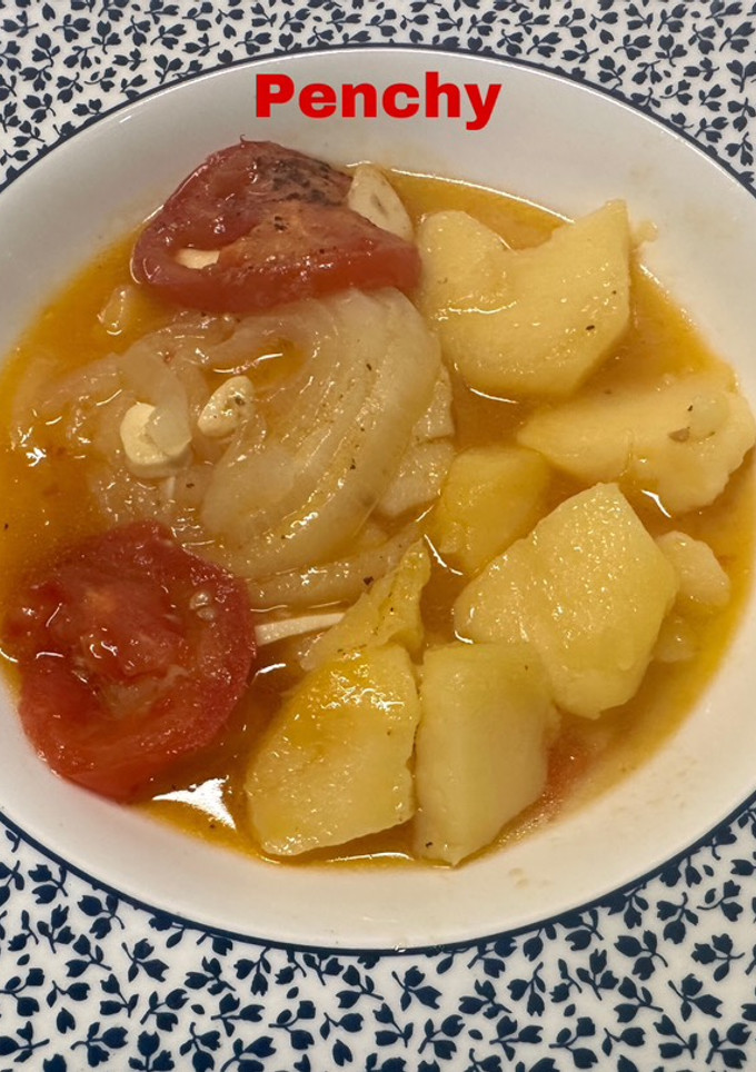 Una foto de Patatas guisadas en blanco