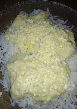 Una foto de Salsa de puerros y pollo