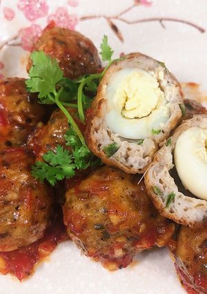 Hình của món Chả cá bọc trứng cút sốt cà.