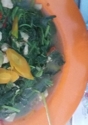 Foto resep Tumis Bayam kaldu ayam
