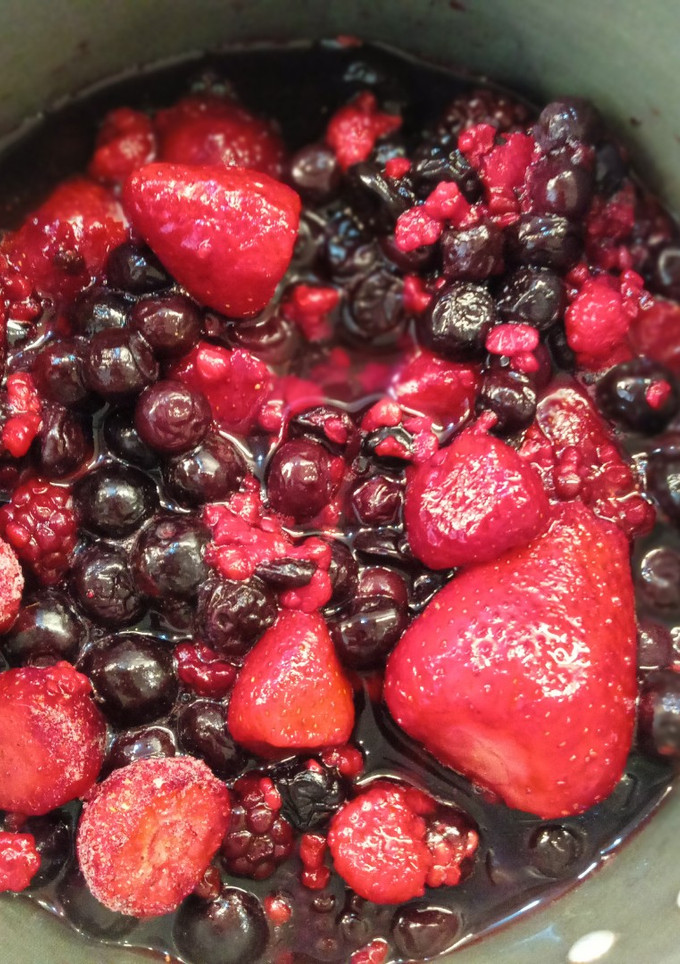 Una foto de Mermelada de frutos Rojos