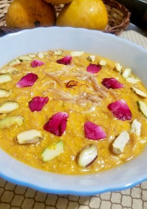 A picture of Alphonso mango vermicelli kheer/ mango sevai kheer.