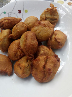A picture of Banana Fritters.
