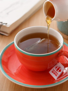 【家樂福廚房】蜂蜜熱紅茶 的食譜成品照片