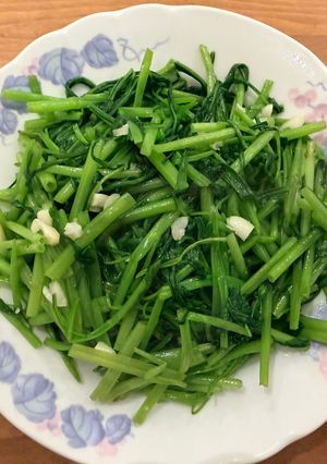 【炒】蒜炒空心菜 的食譜成品照片