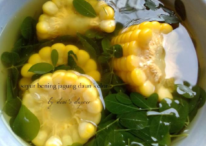 Sayur bening jagung daun kelor foto resep utama