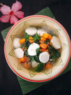 Foto resep Sup Bayam Bakso Ikan