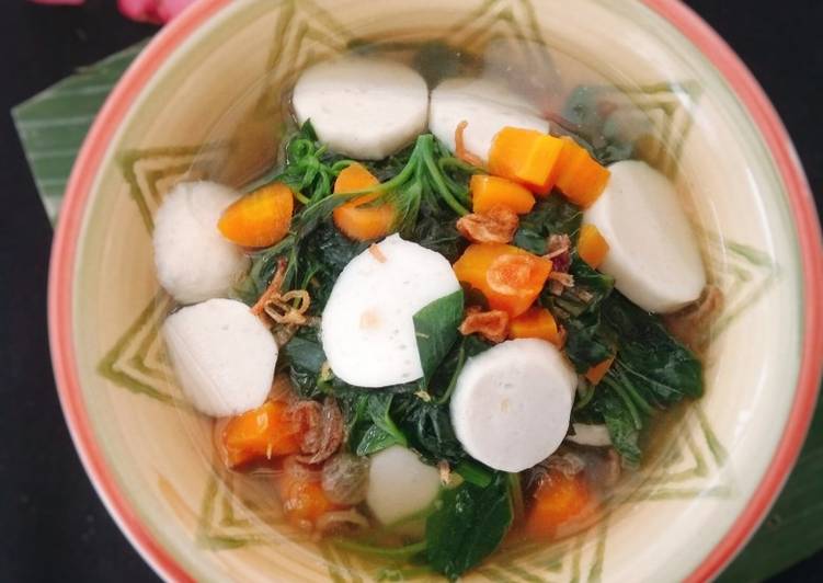 Resep Sup Bayam Bakso Ikan Anti Gagal