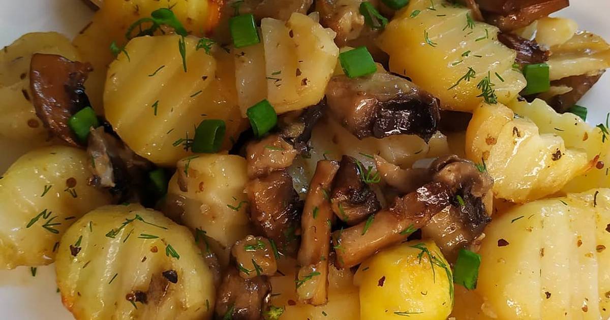 Картошка с грибами по-деревенски в духовке — рецепт с фото пошагово