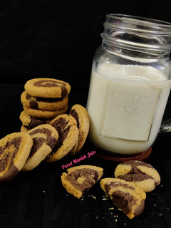 चॉकलेट वनीला कुकीज़ (chocolate vanilla cookies recipe in Hindi) रेसिपी मुख्य फोटो