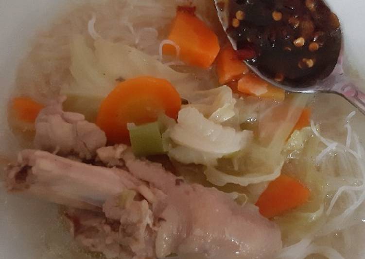 Langkah memasak Sup ayam bihun, Enak