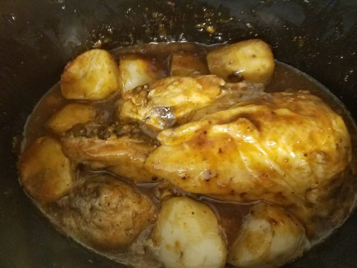 Easy Way Prepare Recipe Crockpot BBQ Chicken that is Delicious, Can Spoil the Tongue}
