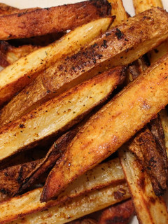 A picture of Cajun Baked Fries.