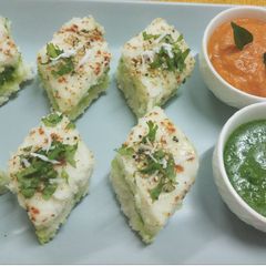 A picture of Instant Suji Sandwhich Dhokla.