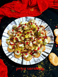 यूपी स्टाइल दही सौंठ के गोलगप्पे (UP stayle dahi sonth ke golgappe recipe in Hindi) रेसिपी मुख्य फोटो
