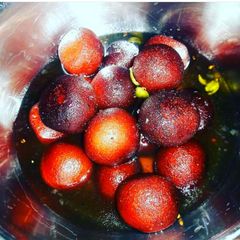 A picture of Milk powder gulab jamun.