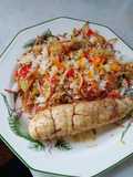 Arroz de verduras con fideos y hueva de merluza