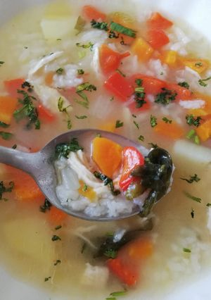 Una foto de Caldo de pollo