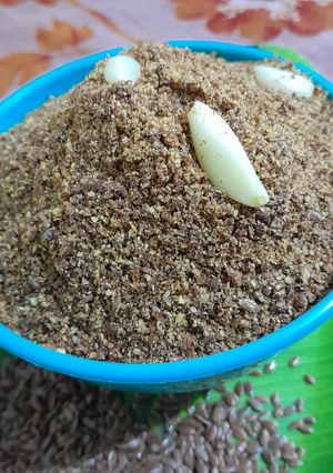 हेल्दी जवसाची चटणी रेसिपी चे मुख्य फोटो 