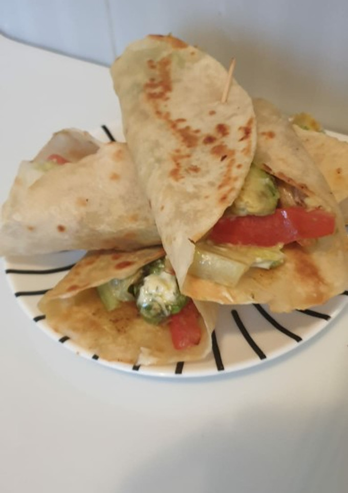 Una foto de Tacos de pollo con masa casera