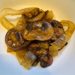 A picture of Sautéed Portobello Mushrooms.