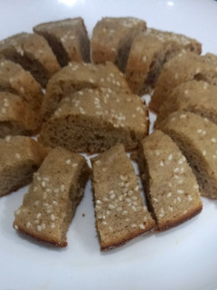 A picture of Diet cake with dates flavour 🍰🍰.
