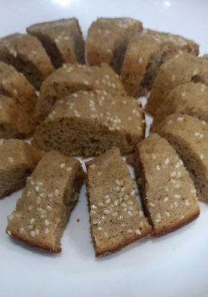 A picture of Diet cake with dates flavour 🍰🍰.