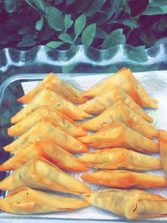 صورة لوصفة سمبوسه بالبيض سهله ولذيذه