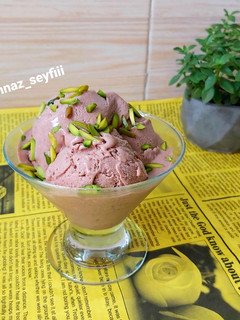 عکسی از دستور بستنی موز نسکافه🍦