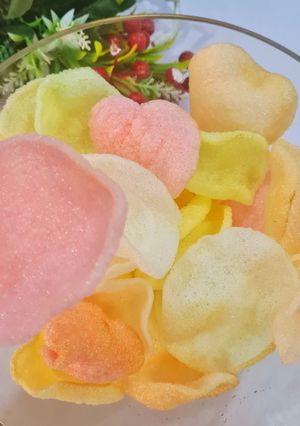 A picture of Prawn Cracker for kids (Easy snacks for kids).