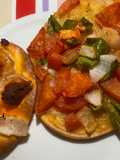 Mini cocas Mallorquinas: cebolla con sobrasada /de Trempó (Picadillo)
