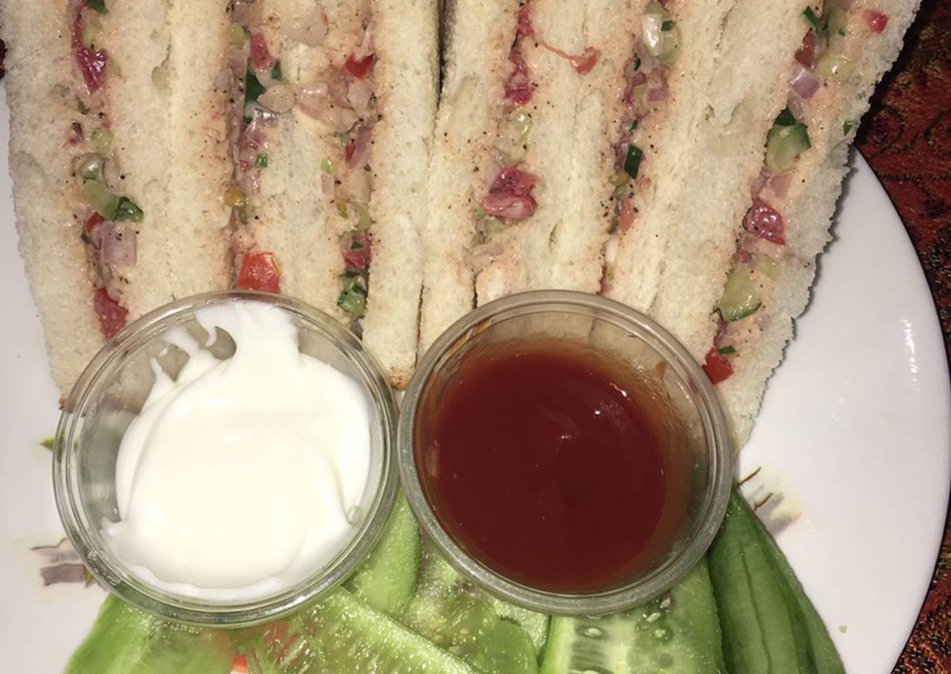 Vegetables sandwiches