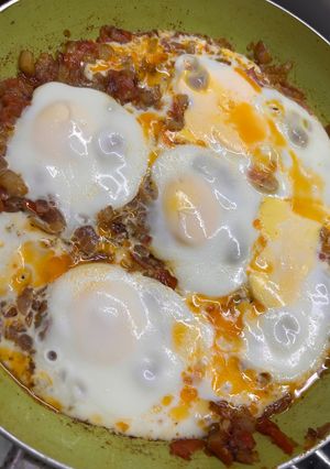 A picture of Afgani breakfast eggs.
