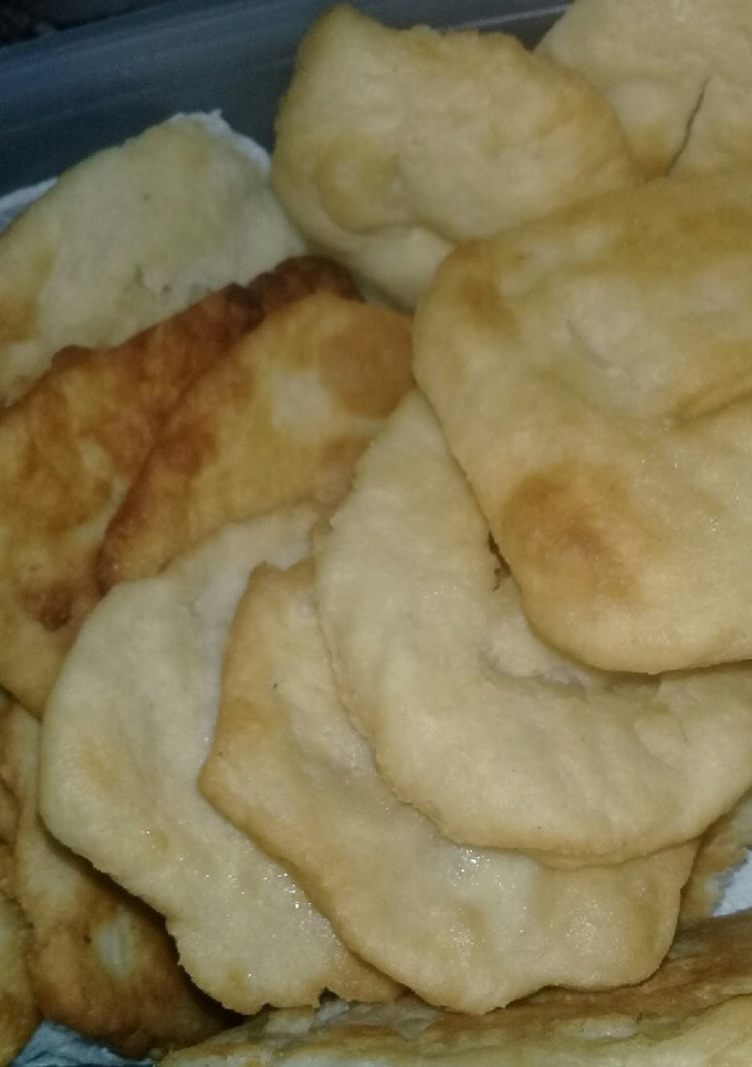 Una foto de Tortas fritas con dulce de leche