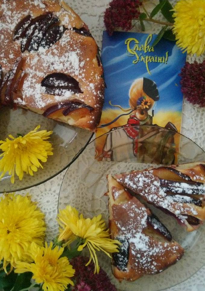Пиріг творожний зі сливами 💜